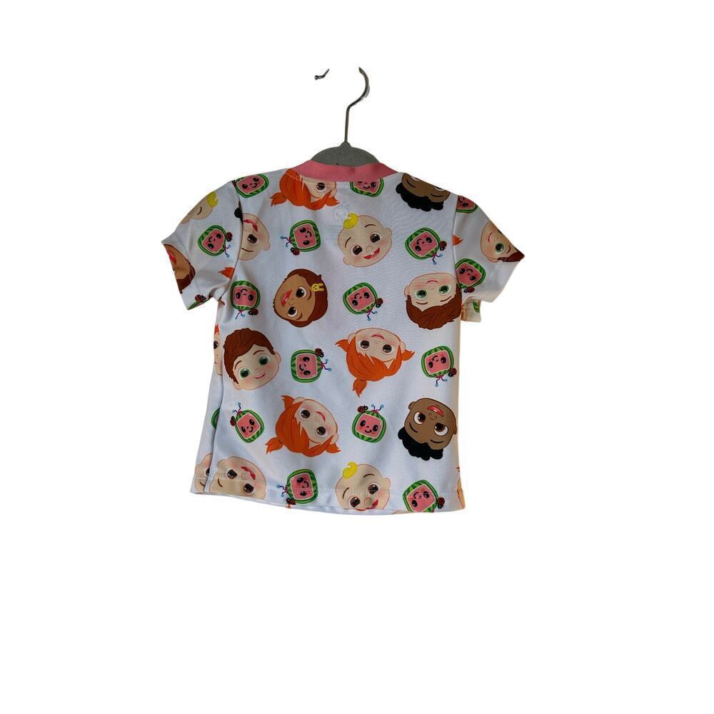 COCOMELON Girl’s Short Sleeve 1/4 Zip Swim Top / Size: 18 Months - Picture 2 of 6